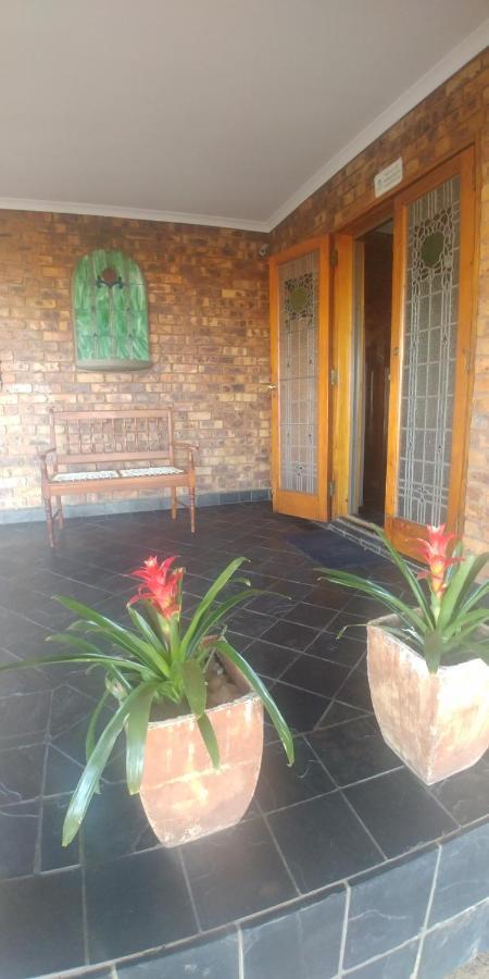 Bed and Breakfast Grace Place Bnb Pretoria-Noord Exteriér fotografie